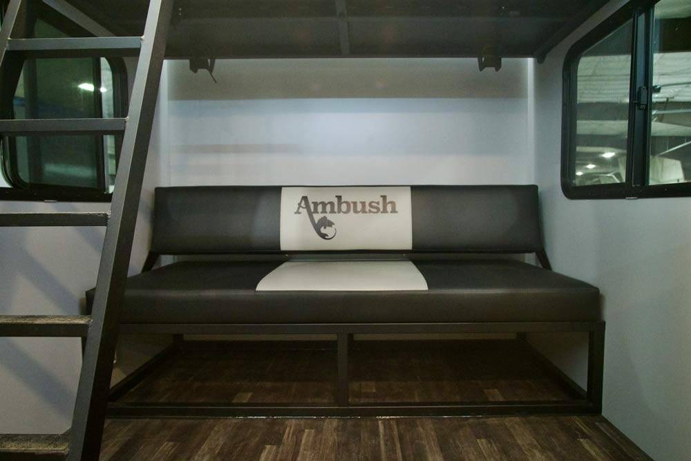 Interior-Venture-Couch-under-Bed